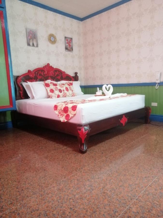 Sang Yoo Mountain View Tagaytay Bed And Breakfast - Taal Lake View Tagaytay City Exterior foto